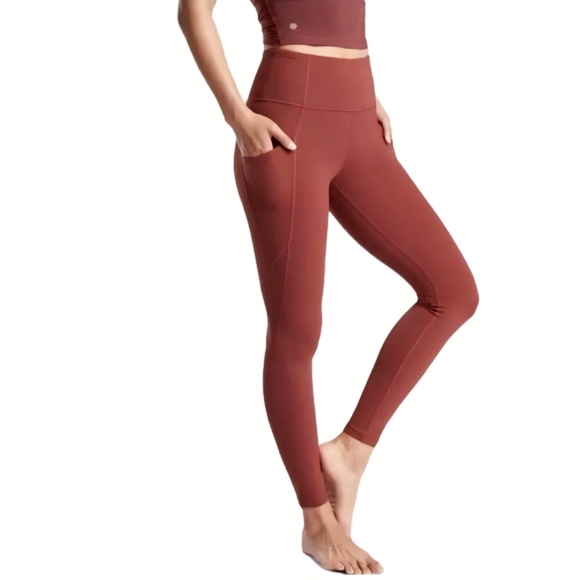 Athleta Pants - NWOT Athleta Salutation Stash Pocket High-Rise 7/8 Leggings Size Small